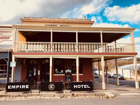Empire Hotel Beechworth - Hotel Accommodation 0