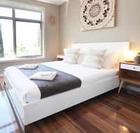 EROS City Fringe - Wifi Wine Netflix Pets OK and Park views - Hotel Accommodation