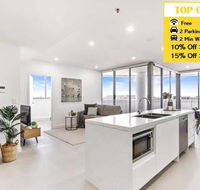 ESQ Astonishing 3BD Apartment 1 min from Train Station - Hotel Accommodation