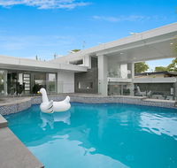 Essence of Broadbeach - Hotel Accommodation