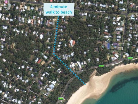EVERGREEN BEACH HOUSE - Hotel Accommodation 3