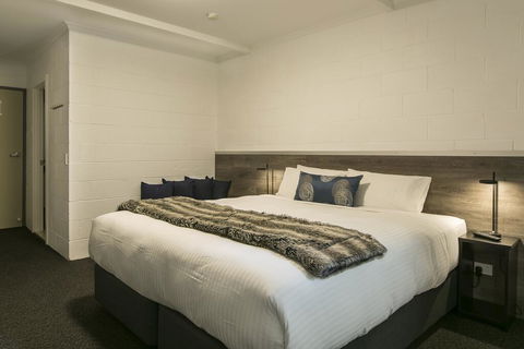 Falls Creek Hotel - Hotel Accommodation 2