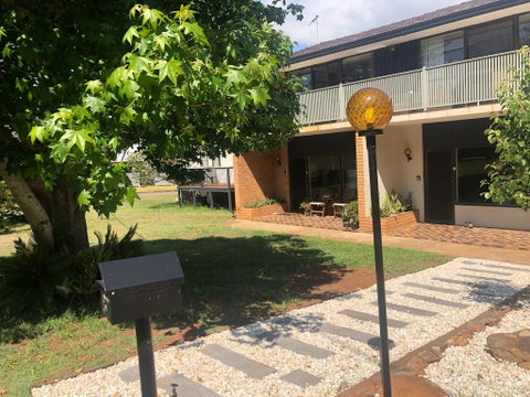 Fi's Beach House - Hotel Accommodation 2