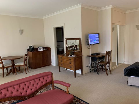 Fitzroy Inn Historic Retreat Mittagong - Hotel Accommodation 3