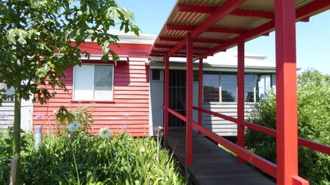 Flame Hill Vineyard - Hotel Accommodation 3