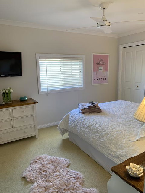 Flowerdale White House - Hotel Accommodation 3