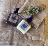 Flowerdale White House - Hotel Accommodation