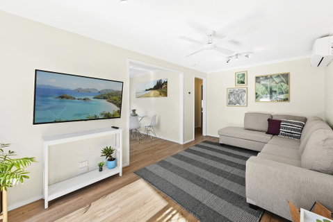 Flynns Beach Caravan Park - Hotel Accommodation 3
