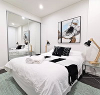 G02 Courtyard Apartment - Hotel Accommodation