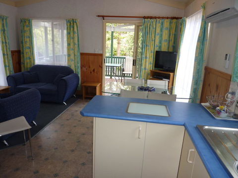 Garden Of Eden Caravan Park - Hotel Accommodation 3