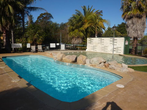 Garden Of Eden Caravan Park - Hotel Accommodation 0