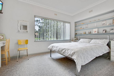 Garnet House - Hotel Accommodation 3