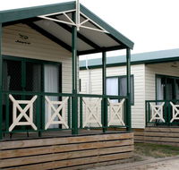 Geelong Surfcoast Hwy Holiday Park - Hotel Accommodation