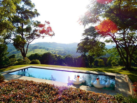 Glamping Byron Bay - Hotel Accommodation 2