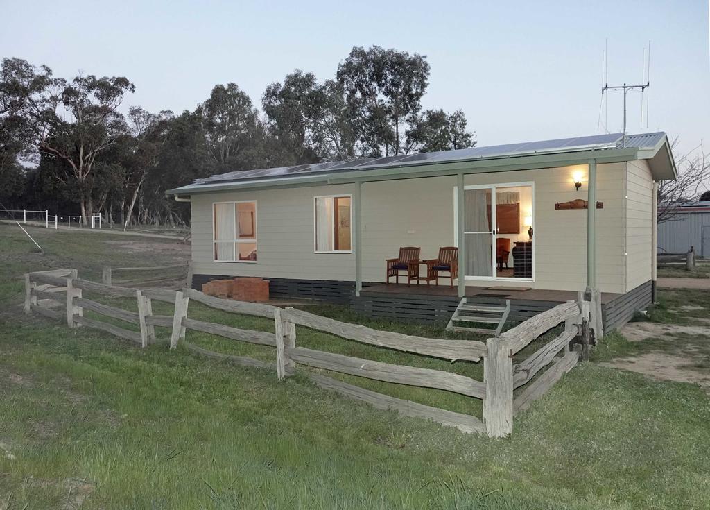 Bango NSW Hotel Accommodation