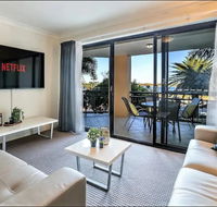 Gold Coast Apartment At Sandcastles On Broadwater - Hotel Accommodation