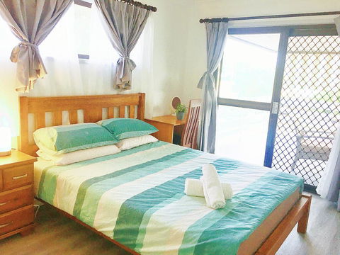 Gold Coast Holiday House - Hotel Accommodation 1