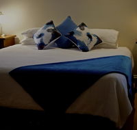 Goolwa Spa  River Retreat House - Hotel Accommodation