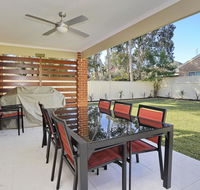 Government Rd 77 - Shoal Bay - Hotel Accommodation