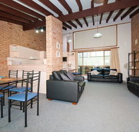 Gowrie Avenue Bay Parklands Townhouse 06 2 - Hotel Accommodation