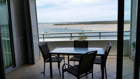 Grand Hotel Apartments Gold Coast By Owner - Hotel Accommodation 3