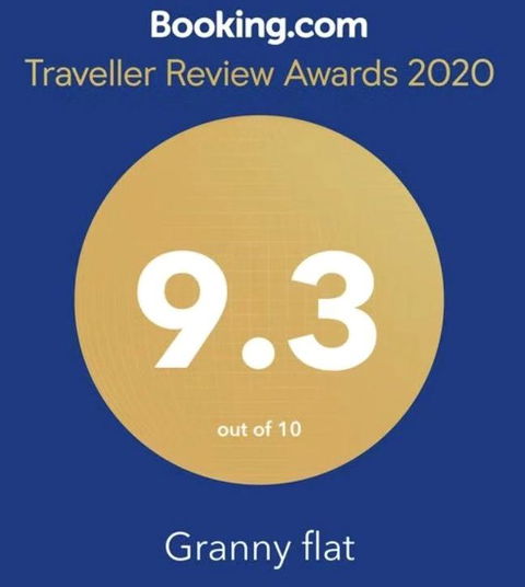 Granny Flat - Hotel Accommodation 3