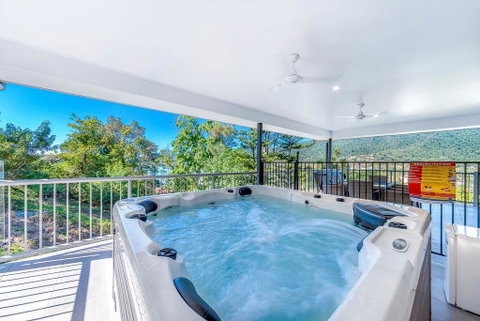 Great Escape - Cannonvale - Hotel Accommodation 0