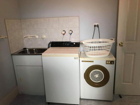 Guesthouse On Dolphin - Hotel Accommodation 1