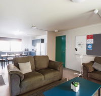 Guild House 6 Bedroom Flat - Hotel Accommodation