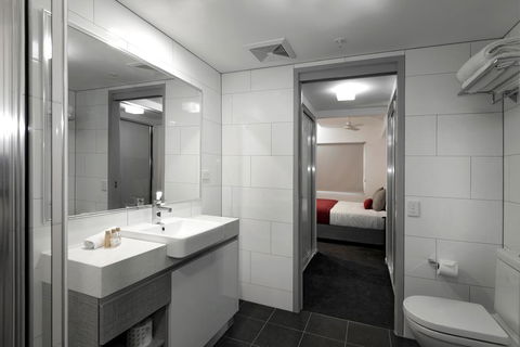H On Mitchell Apartment Hotel - Hotel Accommodation 2