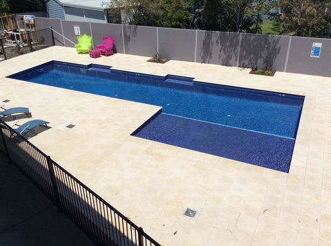 Hawks Nest Motel - Hotel Accommodation 2