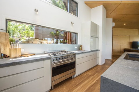 Headland House - Hotel Accommodation 1