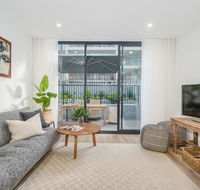 Herald 1-BR Apartment - Inner City Close to Beaches  Harbour - Hotel Accommodation