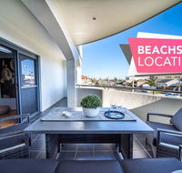 Higher Ground on Seaview-Superb Beach Lifestyle - Wifi - Metres from the beach - Hotel Accommodation