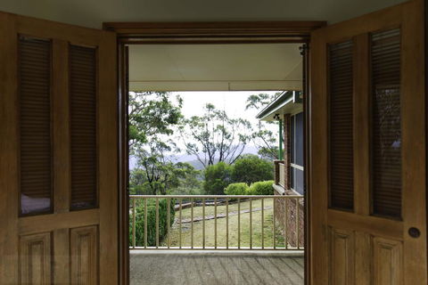 Highland View - Hotel Accommodation 3
