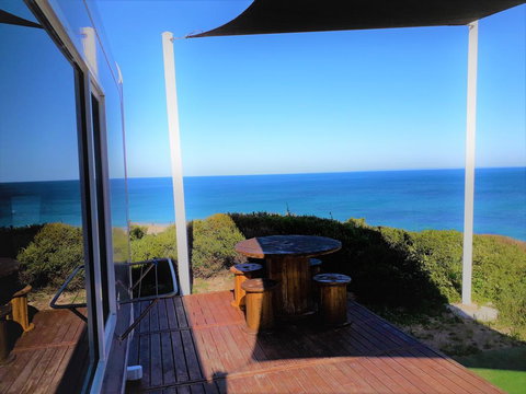 Hillocks Drive - Hotel Accommodation 3