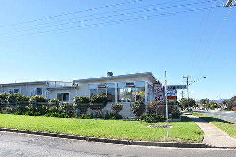 Hillview Motel - Hotel Accommodation 3
