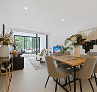 HomeHotel-New and walking to shoppingSuper clean - Hotel Accommodation