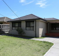 Isle of Serenity Charming House - Hotel Accommodation