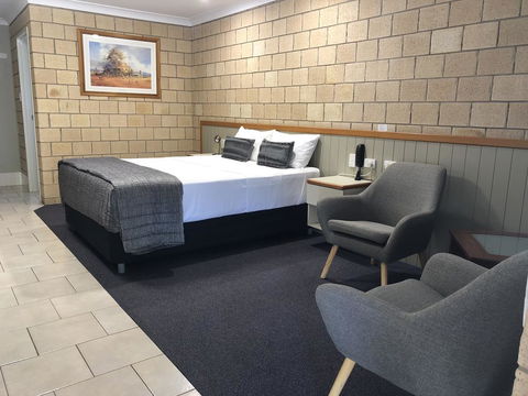 Jacaranda Country Motel - Hotel Accommodation 0