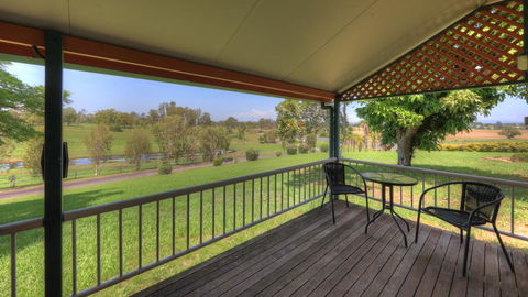 Jacaranda Motor Lodge - Hotel Accommodation 2