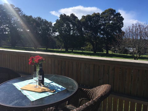 Jacaranda Retreat. Refreshing, Recharge, Relax ! - Hotel Accommodation 0