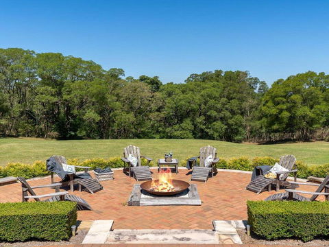 Jaspers Brush - Tranquil Gardens & Stunning Views - Hotel Accommodation 3