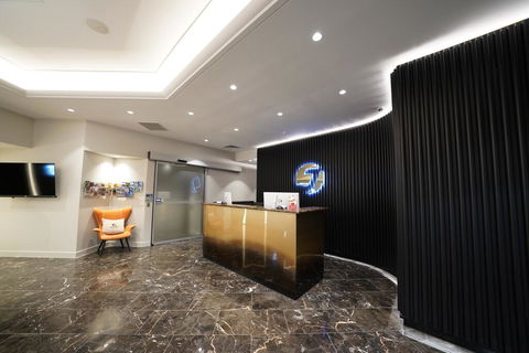 Jephson Hotel & Apartments - Hotel Accommodation 2