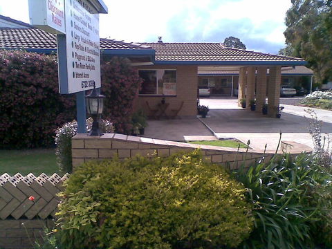 Jillaroo Motor Inn - Hotel Accommodation 0
