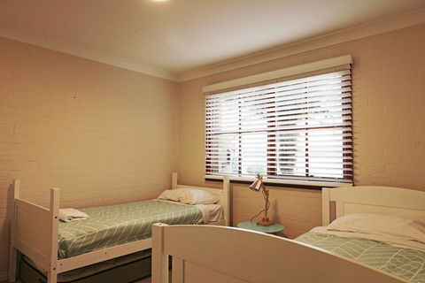 Jodi's Beach Retreat Eden - Hotel Accommodation 1