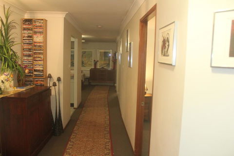 JOHN HUNTER B&B - Hotel Accommodation 0