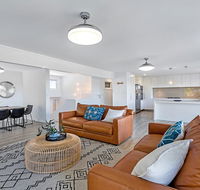 Joleen 9 - Shoal Bay - Hotel Accommodation