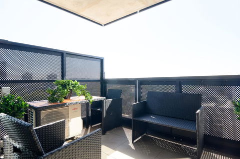 JUDD Your Stylish Richmond Abode Awaits You - Hotel Accommodation 1