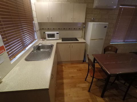 Kalbarri Tudor Holiday Park - Hotel Accommodation 2